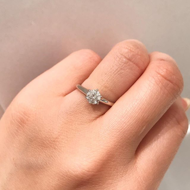PT900 ダイヤモンド婚約指輪
